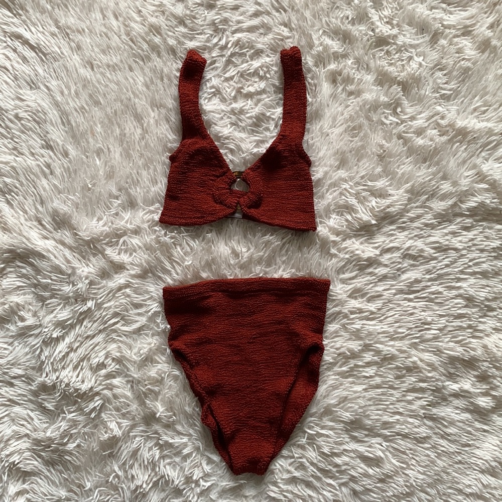 NWT Hunza G Nadine set in metallic chestnut - Picture 5 of 8